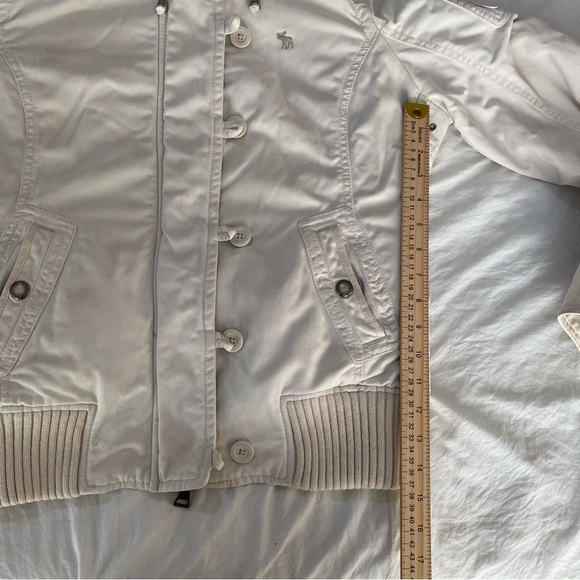 Vintage Abercrombie & Fitch White Hooded Jacket - Picture 7 of 16